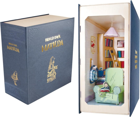Build your own Matilda Book Nook - 5060686160363